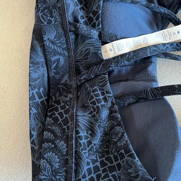 Lululemon Energy Bra Medium Support - Picture 8 of 9